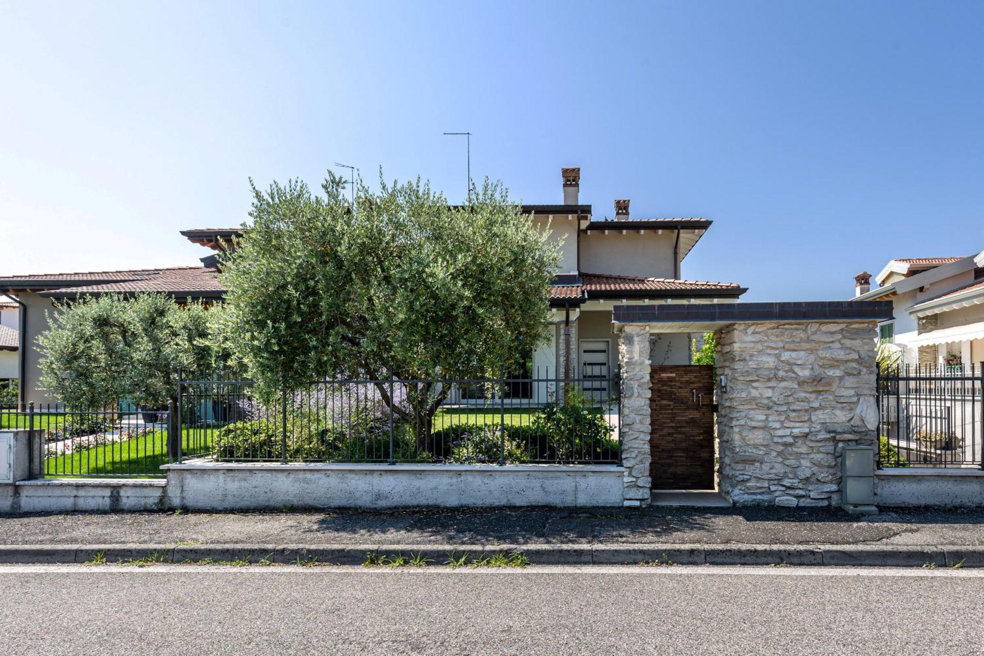 Villa Rita Peschiera del Garda Eksteriør bilde